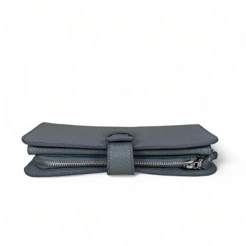 Genuine gray leather clutch with matching card holder, stylish and elegant women’s accessory for everyday and formal occasions.