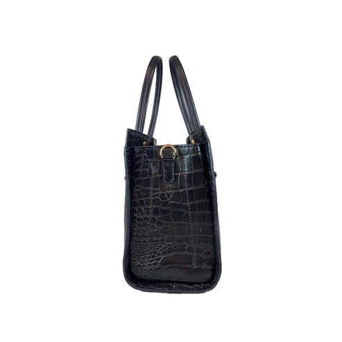 LeatherLuxe black women's leather handbag – premium shoulder and crossbody bag with elegant design and durable stitching